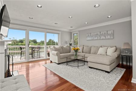 123 Harbor Drive