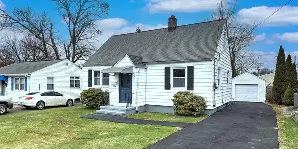 22 Parker Avenue