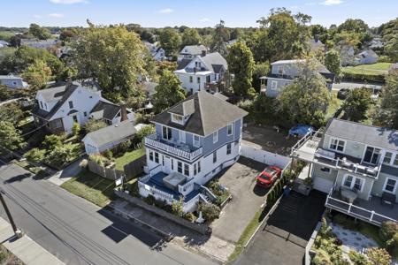 119 Cove Street