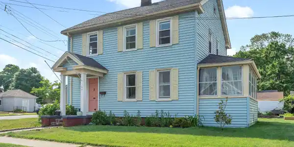 104 White Street