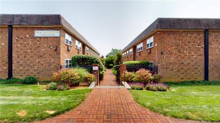 637 Cove Road