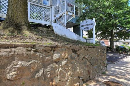 37 Greenwich Avenue