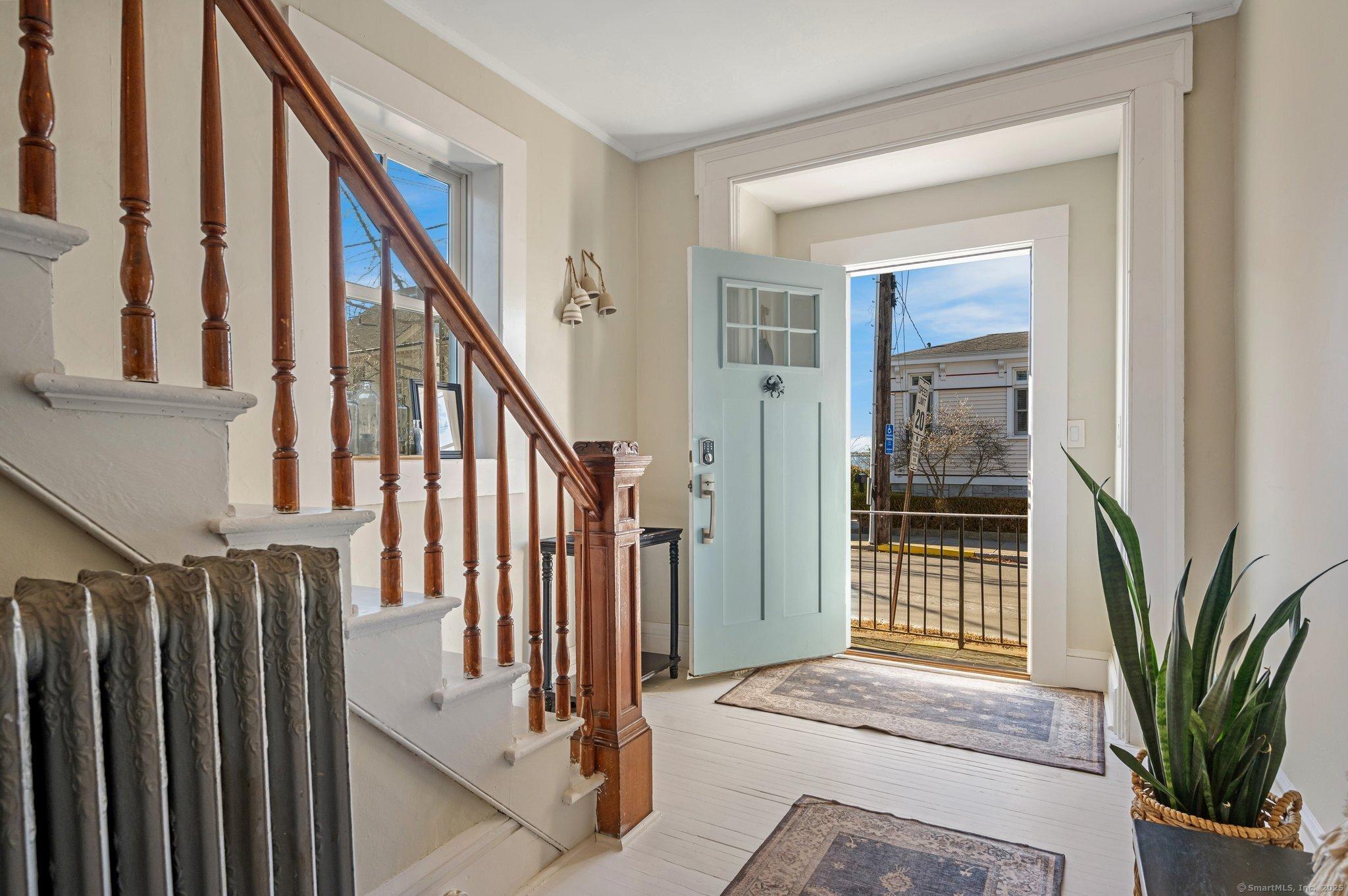 Image 2Entrance Foyer