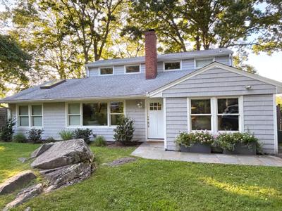 8 Splitrock Road