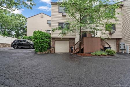 60 Lawn Avenue