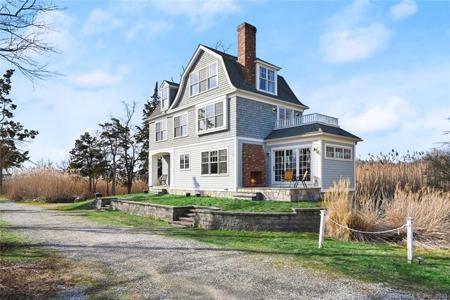 22 Flower Avenue