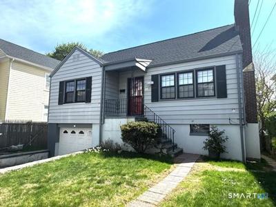24 Homestead Avenue