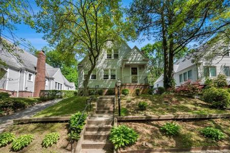 206 Upson Terrace