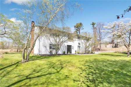 30 Maple Lane