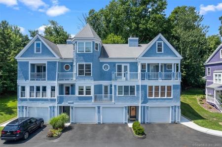 8 Seabreeze Avenue