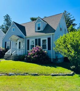 246 Gardner Avenue