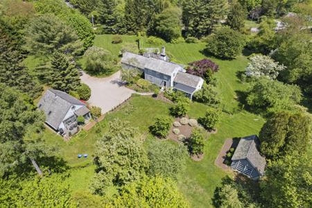 15 Montauk Avenue