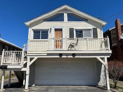 16 Morehouse Avenue