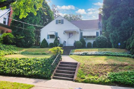 253 Kneeland Road