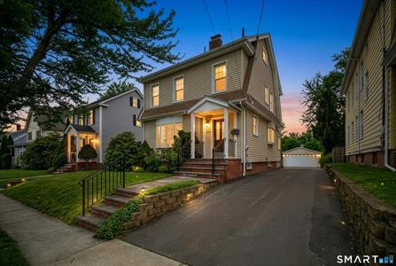 52 Stuyvesant Avenue