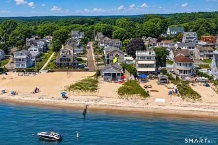 17 Beach Way
