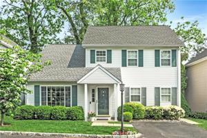 49 Top Gallant Road