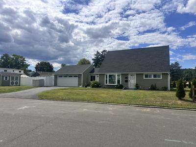 78 Sparrowbush Lane