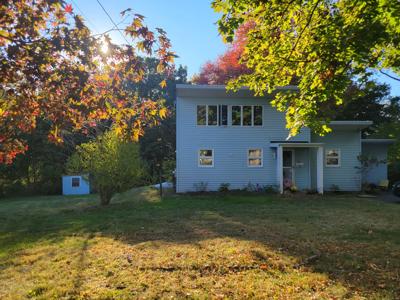 599 Pond Point Avenue