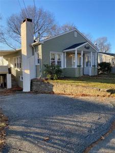2 Bayview Road