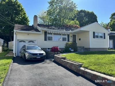 8 Lincoln Avenue