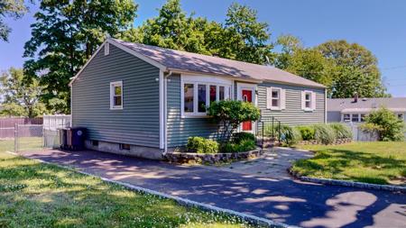 378 Buckingham Avenue