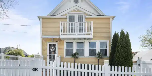 20 Atwater Street