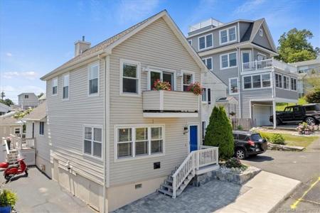 40 Soundview Avenue