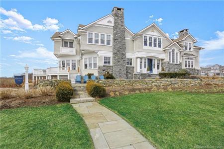 38 East Shore Avenue
