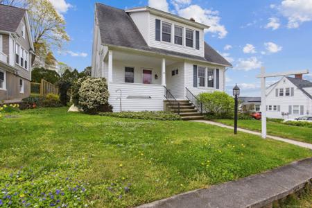 28 Woodlawn Road