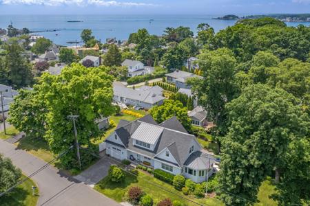 1 Sunset Manor Road