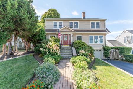 28 Greenway Road