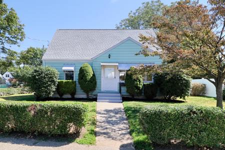 1055 Stratford Road