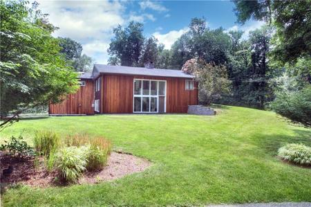 9 Summer Hill Road