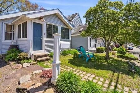 6 Milesfield Avenue