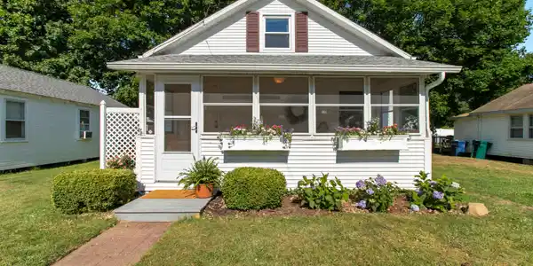 10 Portland Avenue