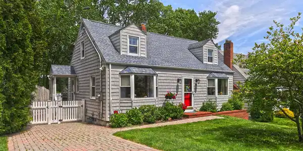 137 Lake Street