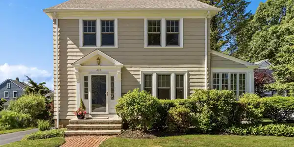 405 Fort Hale Road