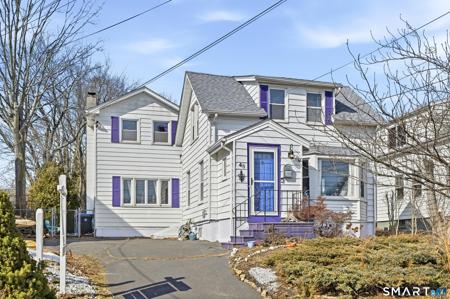 48 Morris Avenue