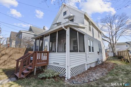89 Naugatuck Avenue