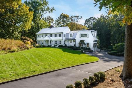 10 Whaling Road