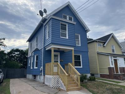 18 Hine Street