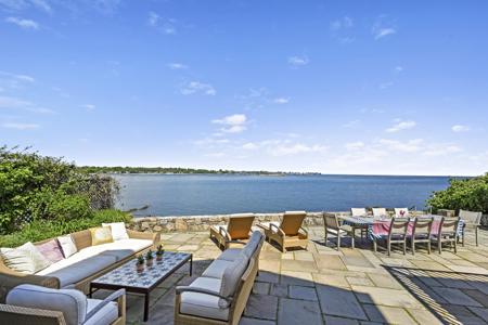 64 Ocean Drive East