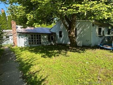 76 Trumbull Street