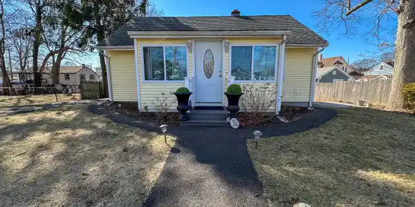 108 Stevens Street