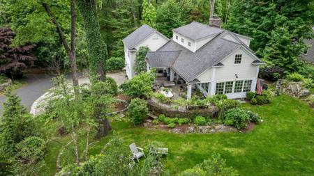 11 Cedar Gate Road