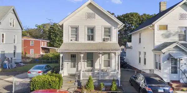 77 3rd Street