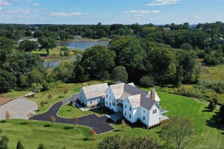 94 Nearwater Lane