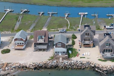 57 Circle Beach Road