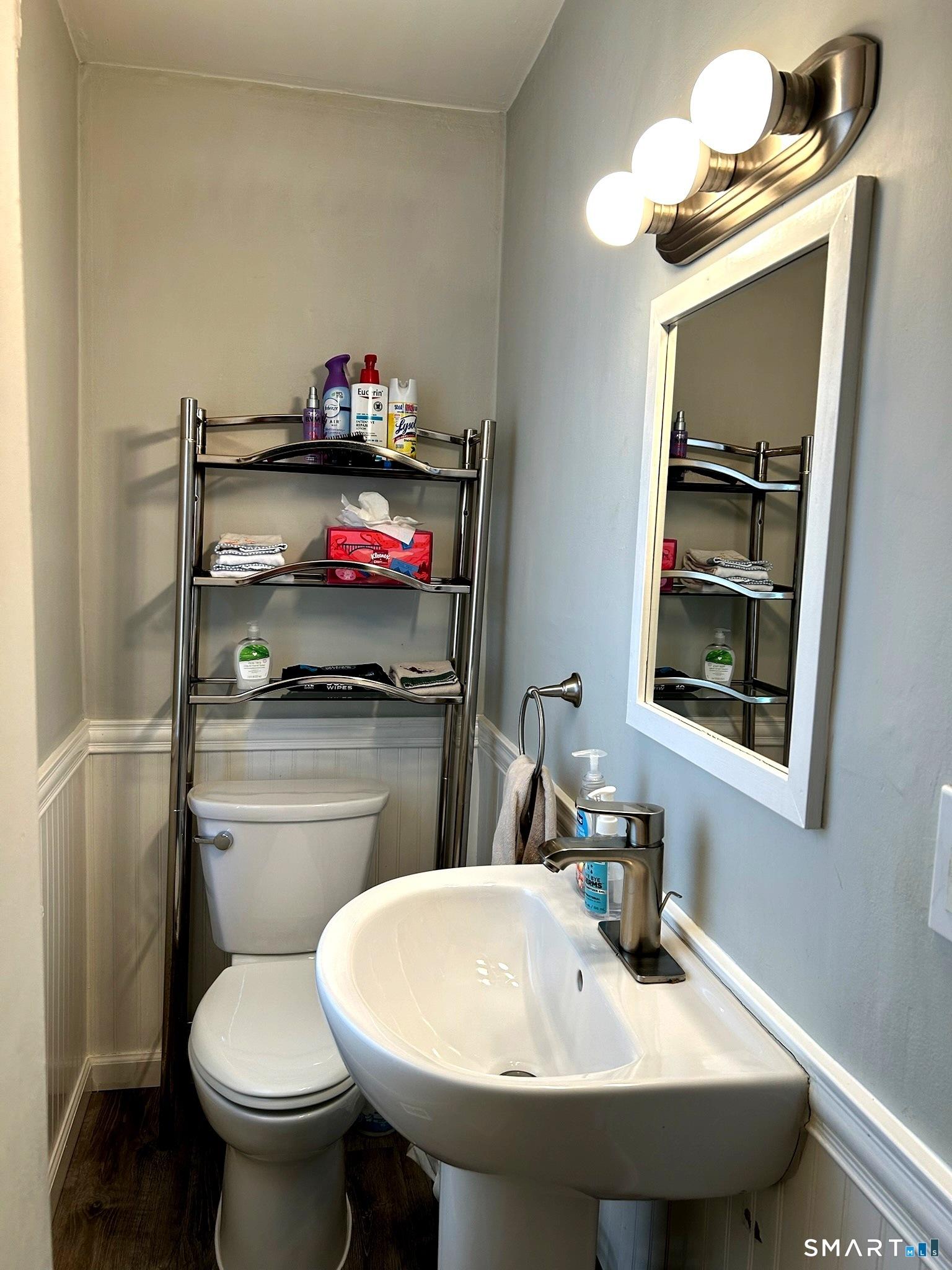 Image 4Half Bathroom: 1st floor 1/2 bath